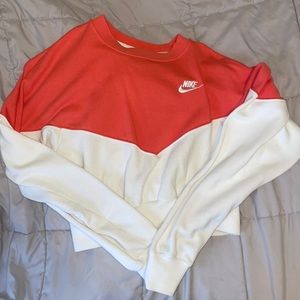 Nike Cropped Crew Neck!
